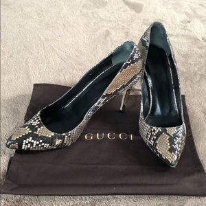 gucci snake print shoes